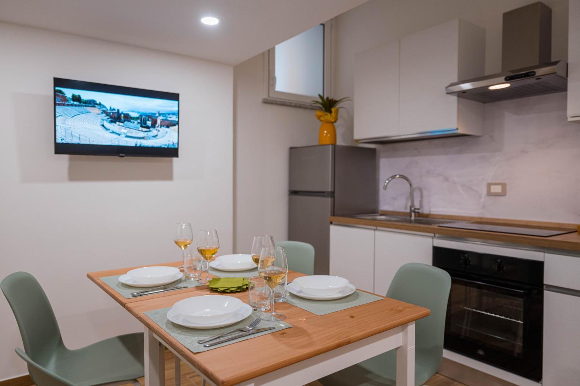 Humboldt Luxury Apartment & Rooms Таормина Экстерьер фото
