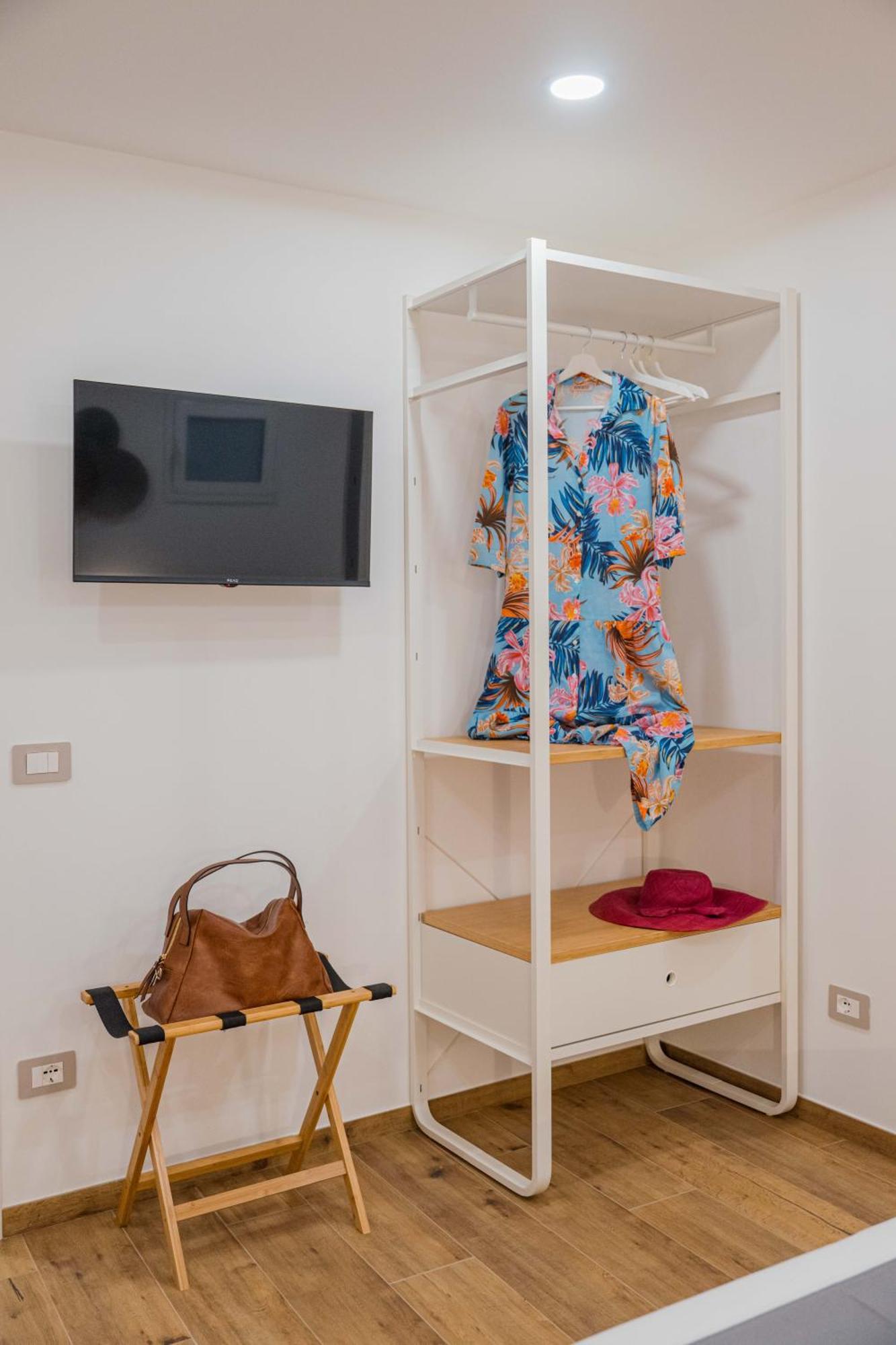 Humboldt Luxury Apartment & Rooms Таормина Экстерьер фото